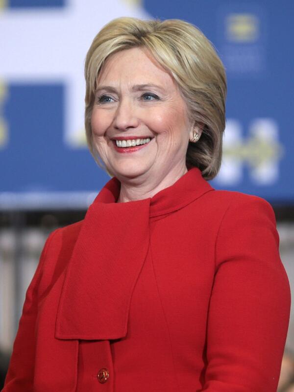 800px Hillary Clinton by Gage Skidmore 4 cropped