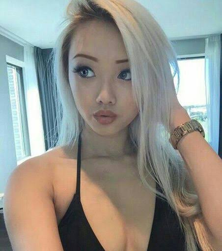 Vyvan Le