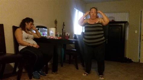 At Home Cashier Mom And Daughter Fight Video